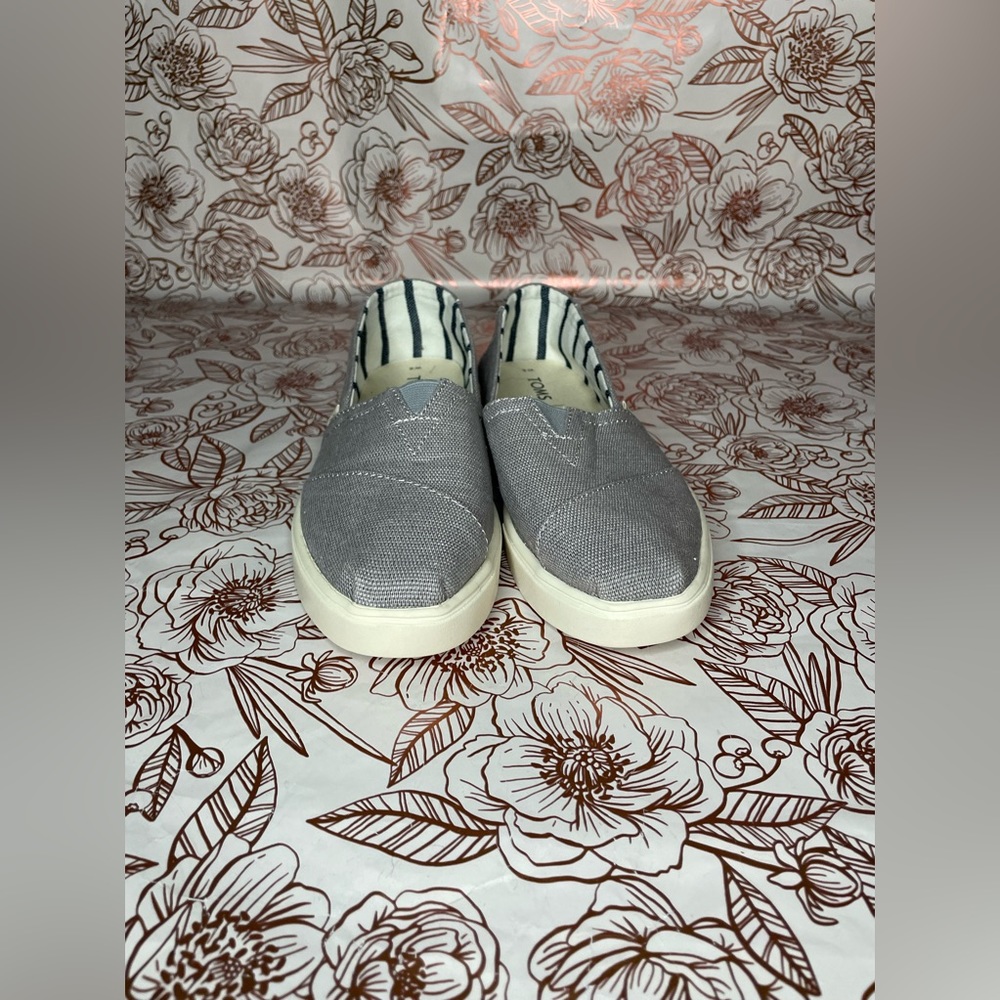 Grey Toms Shoes
